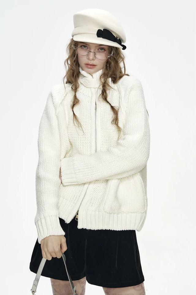 ELFSACK 2024 Winter New Arrivals Stand collar loose red knitting cardigan for women with zipper pockets threaded closure