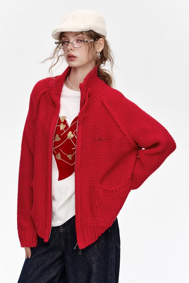 ELFSACK 2024 Winter New Arrivals Stand collar loose red knitting cardigan for women with zipper pockets threaded closure