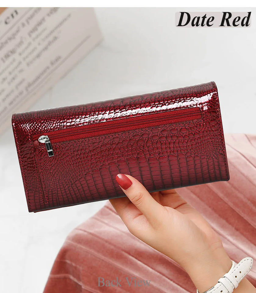 New Women Magnetic Hasp Wallet Genuine Leather Coin Purse Ladies Long Fashion Female Card Hold Money Bag AE501-1