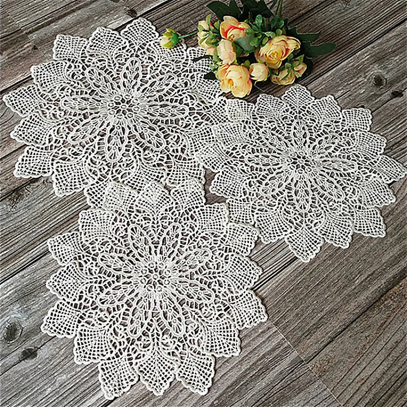 Pastoral Round Hand Crochet Cotton Placemat For Dining Kitchen Restaurant Coaster Balcony Coffee Table Mat Christmas Decoration