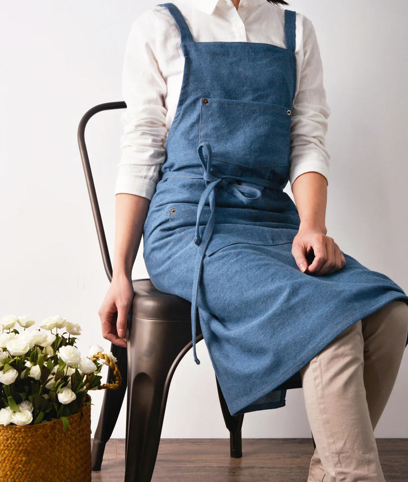 Cotton Denim Aprons Gardening Coffee Shop Kitchen Cooking Baking BBQ Cleaning Painting Restaurant Stylish Design Florist Apron
