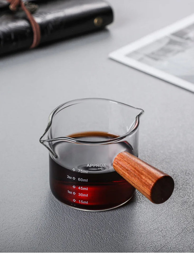 Wooden Handle Coffee Milk Cup 50-100ml Creative Italian Glass Coffee Measuring Cup