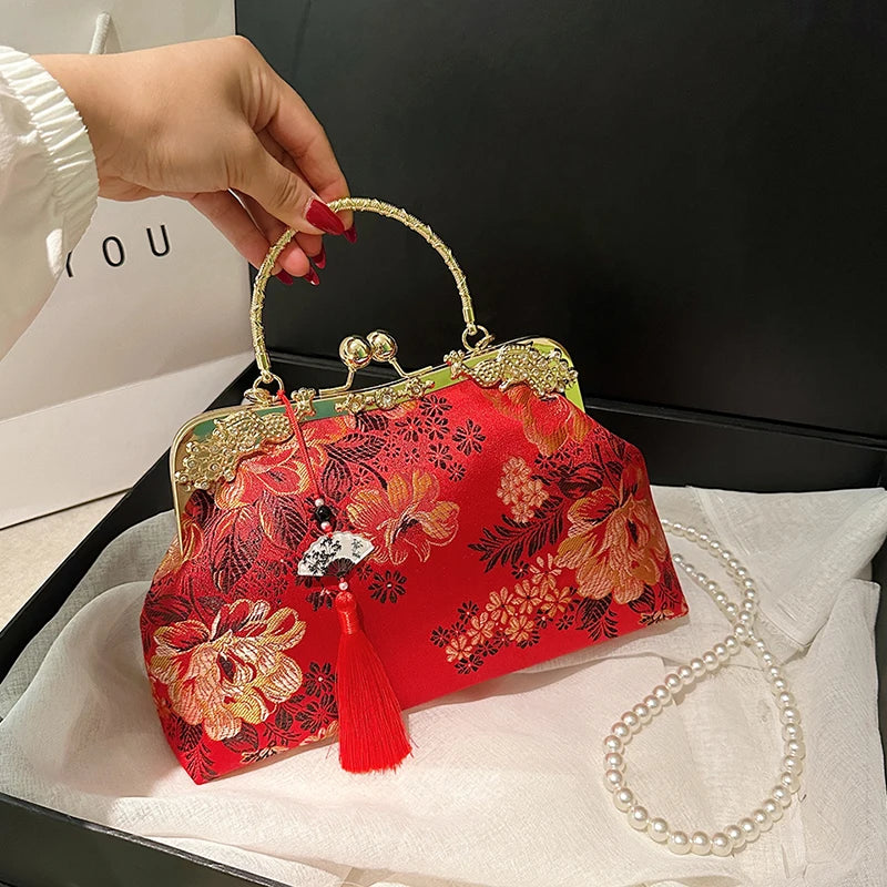 Chinese Style Embroidered Snap-button Shoulder Bags Cheongsam Traditional Exquisite Women's Handbag Red Bridal Pearl Wedding Bag