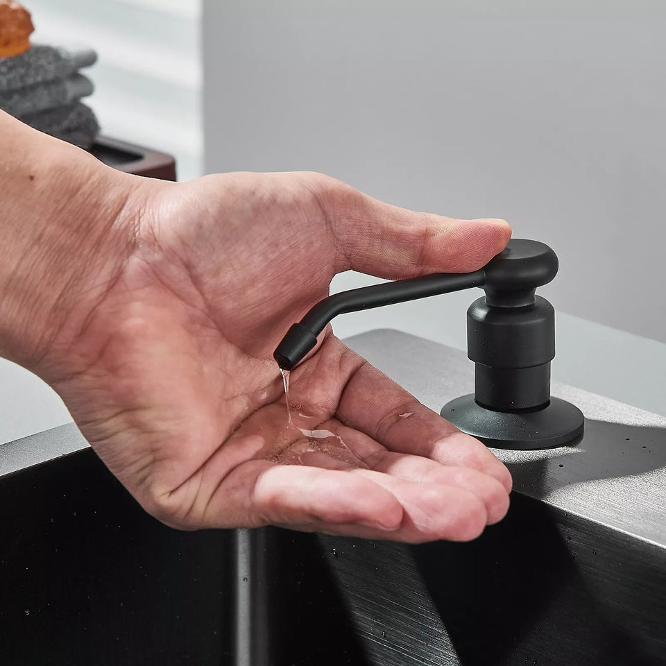 Matte Black Kitchen Sink Faucet with Pull Down Sprayer 1 Handle 2 Hole Mixer Tap Hot and Cold Taps