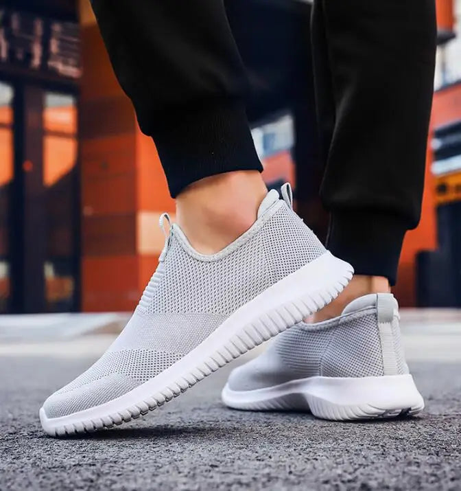 XIHAHA Large Size Men's Shoes Couple Comfortable Woman Shoes Breathable Shoe Male Sports Walking Man Sneaker Flat Ladies Shoes