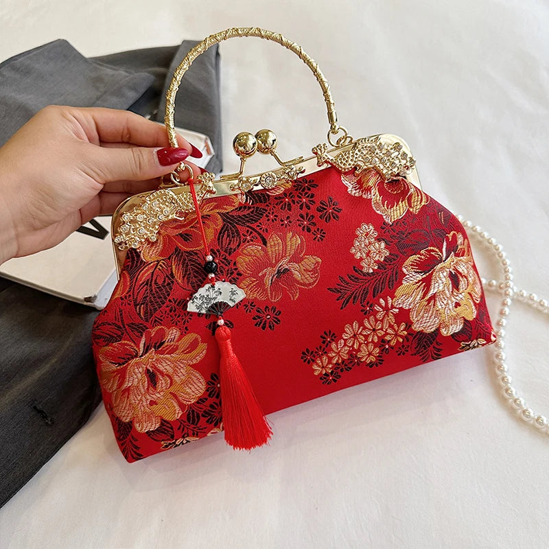 Chinese Style Embroidered Snap-button Shoulder Bags Cheongsam Traditional Exquisite Women's Handbag Red Bridal Pearl Wedding Bag