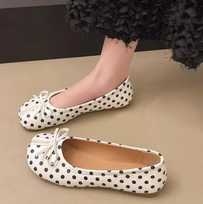 New Korean Style Women's Split-Toe Loafers Shallow Cut Ballet Flat Slip-Ons with Comfortable Mary Jane Spring/Autumn Tabis Shoes