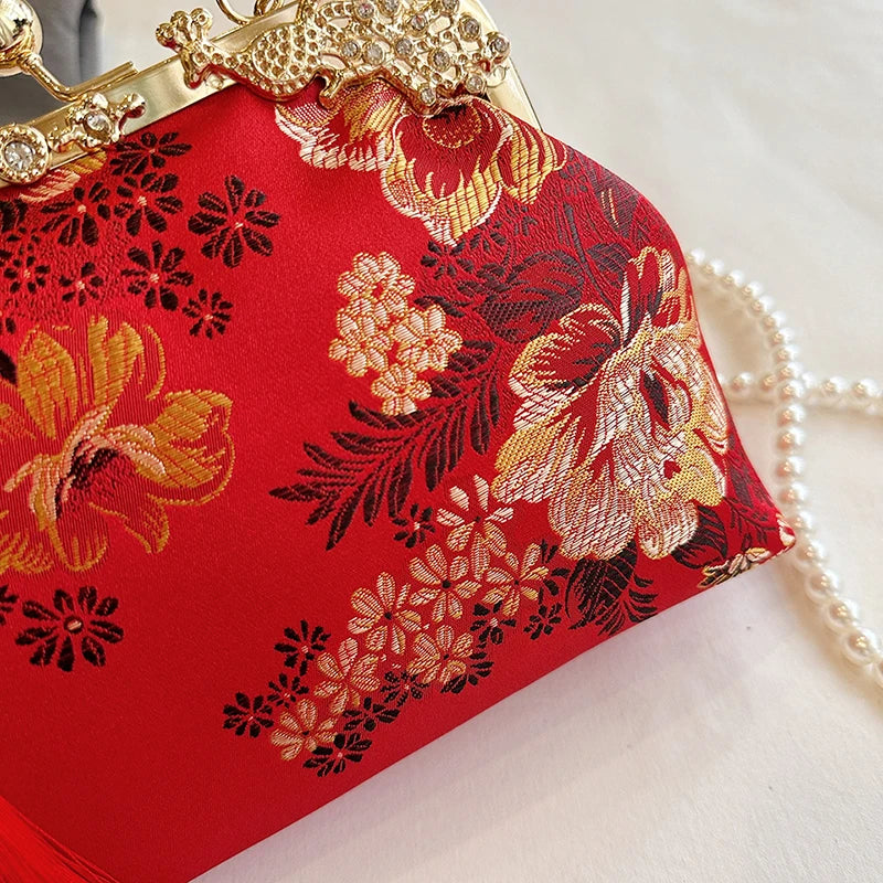 Chinese Style Embroidered Snap-button Shoulder Bags Cheongsam Traditional Exquisite Women's Handbag Red Bridal Pearl Wedding Bag