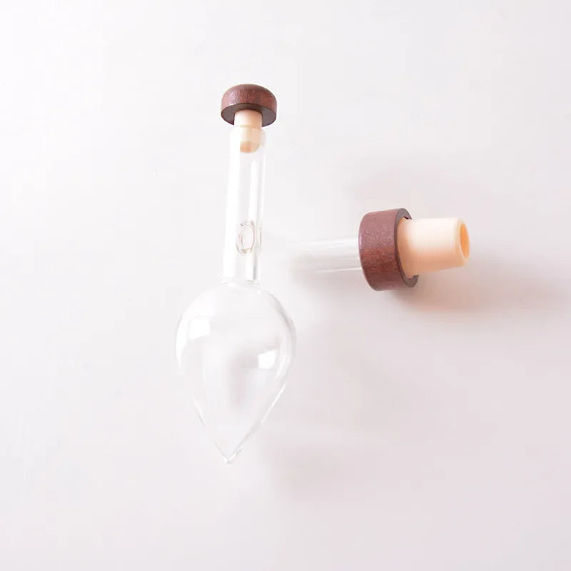 Red Wine Bottle Pouring Device Portable Air Aerator Quick Sobering and Pouring Device New Glass Sobering Device