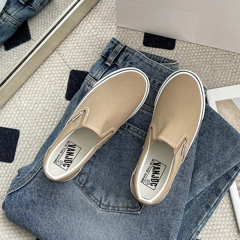 Canvas Shoes Women Couple Slip on Flat Comfortable Casual Shoes Fashion Platform Ladies Vulcanized Shoes Zapatillas Mujer 2025