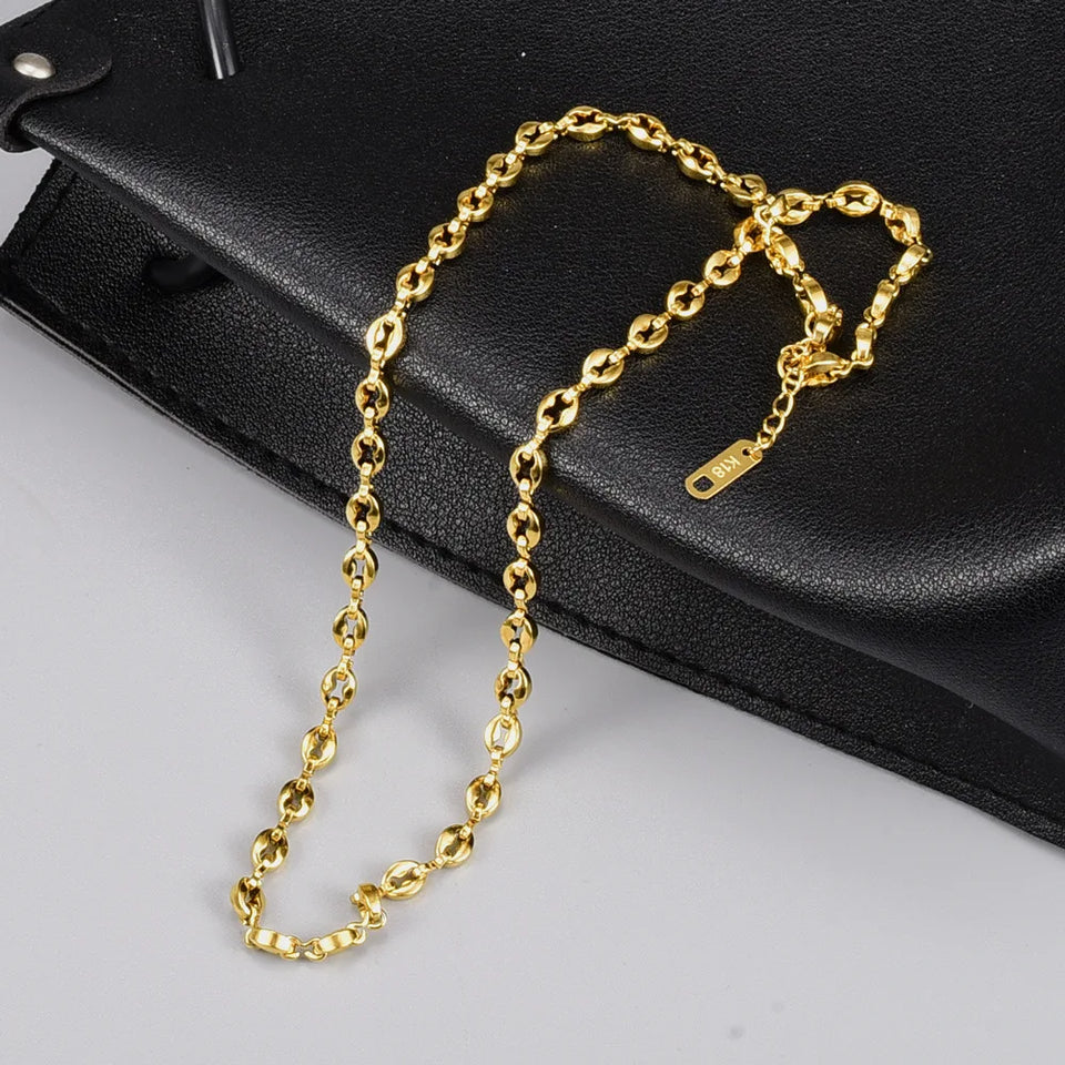L200 French Ins-style oval pig nose coffee bean necklace, simple stainless steel plated with 18K gold