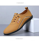 Retro Leather Shoes for Men Summer 2025 New Outdoor Lightweight Men's Loafers British Peas Shoes Men's Moccasins Tenis Masculino