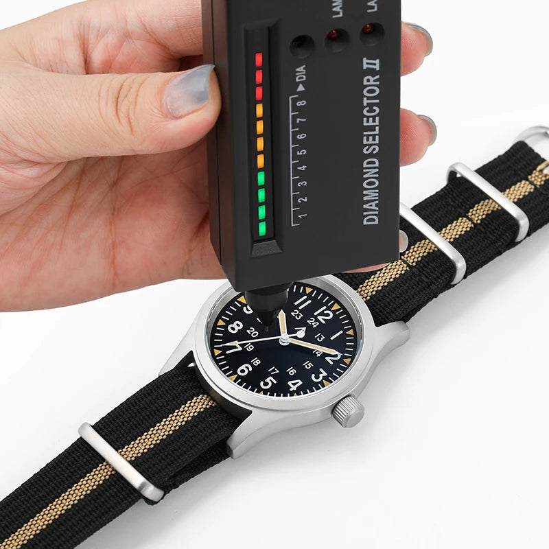 Militado ML05 Field Watch 38mm VH31 Sweep Quartz Movement Sapphire Crystal 100M Water Resistant Screw-Down Crown Men's Watches