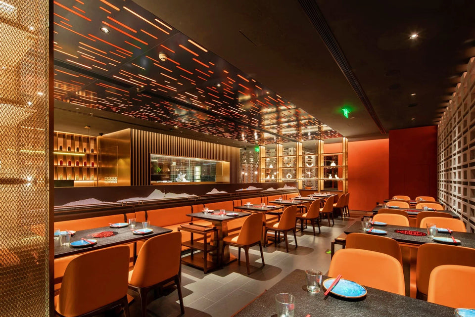 Custom Restaurant Interior Decoration Design Modern Restaurant Dining Table Set Commercial Metal Frame Bar Counter