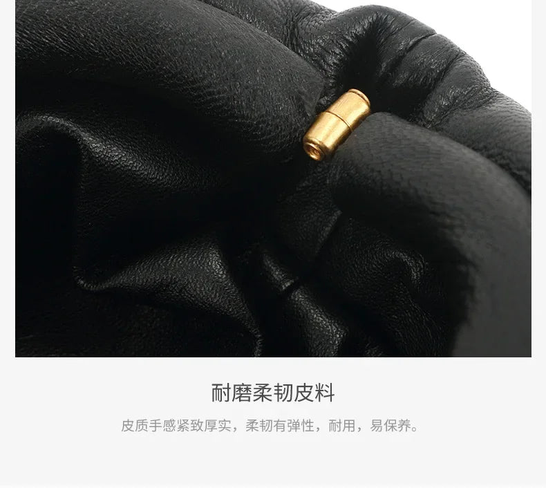 2025 Early Spring  Ins Soft Waxy MiniSheepskin Gentle Advanced Feeling Wrinkled Cloud Neck Croissant Horn Change Bag