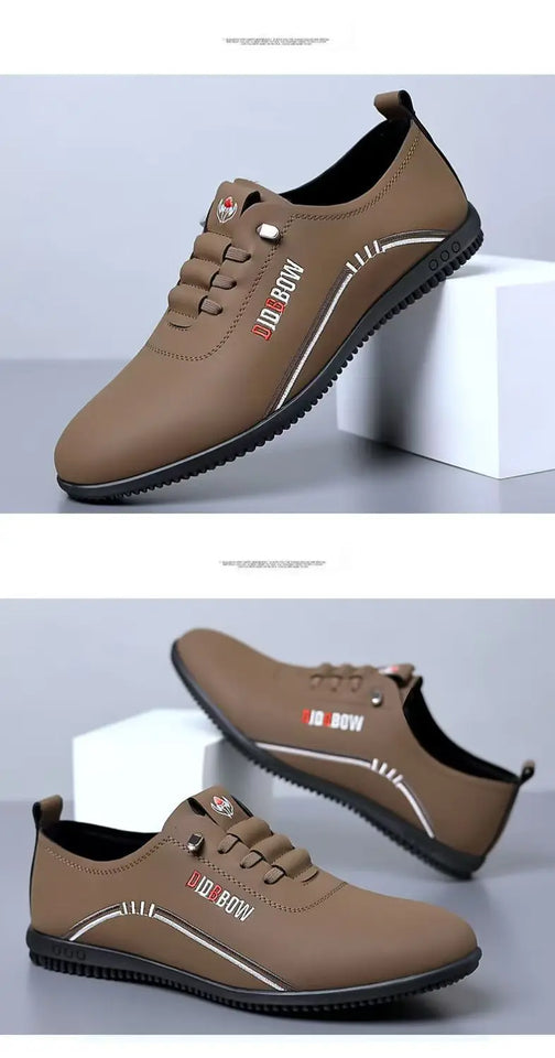 Retro Leather Shoes for Men Summer 2025 New Outdoor Lightweight Men's Loafers British Peas Shoes Men's Moccasins Tenis Masculino