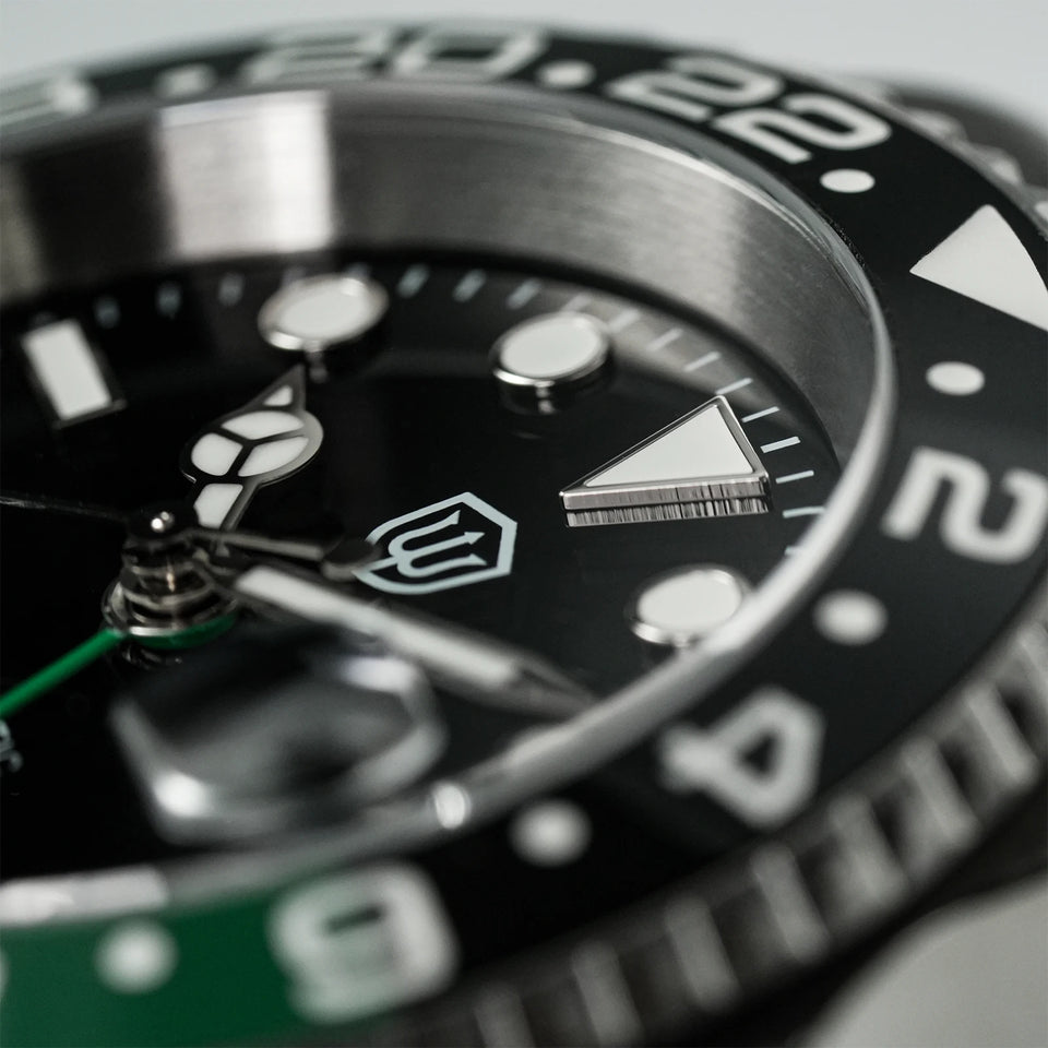 Watchdives WD16760 V2 GMT Watch NH34 Automatic Movement Sapphire Luminous Watches Stainless Steel 300m Waterproof Wristwatch
