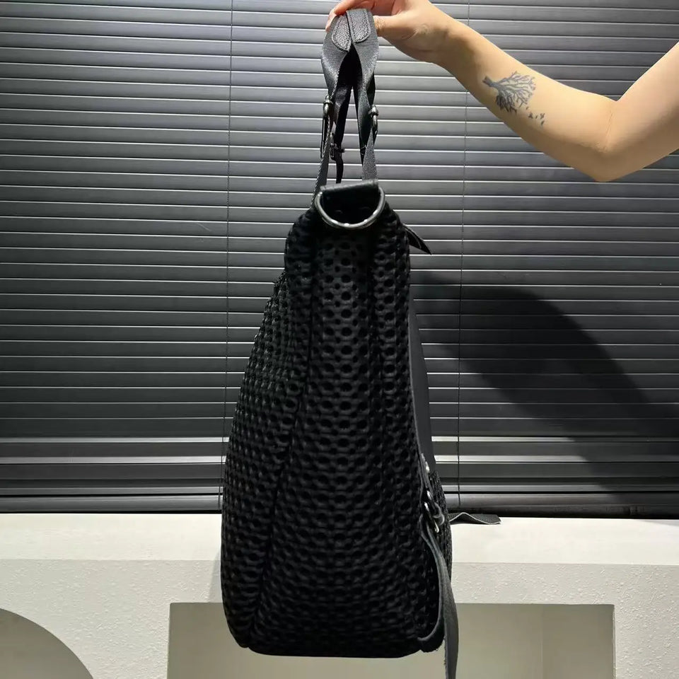 Ladies' fashionable retro mesh tote bag with large capacity and personalized splicing, single shoulder diagonal cross bag