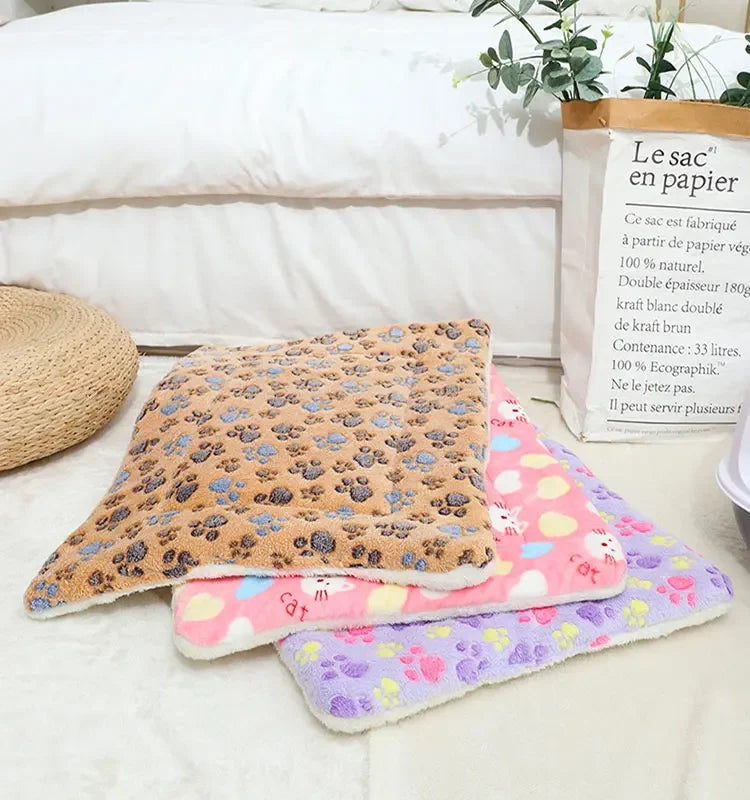 Four Seasons Universal Cat Litter Pet Mat Soft Cat and Dog Sleeping Mat Blanket Thickened Pet Mat Dog Kennel Non-slip Cushion