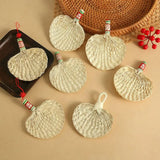 Handmade Woven Cattail Leaf Fan Summer Heart-shaped Mini Fan Small Fan for DIY Floral Bouquet Materials Home Decoration