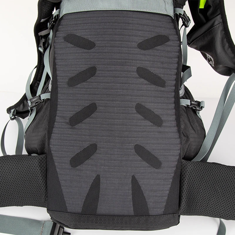 JUNGLEKING CY1050 30L Black Multipurpose Hiking Backpack Trail Running Fastpacking Pack Travel Bag For Outdoor Climbing Trekking