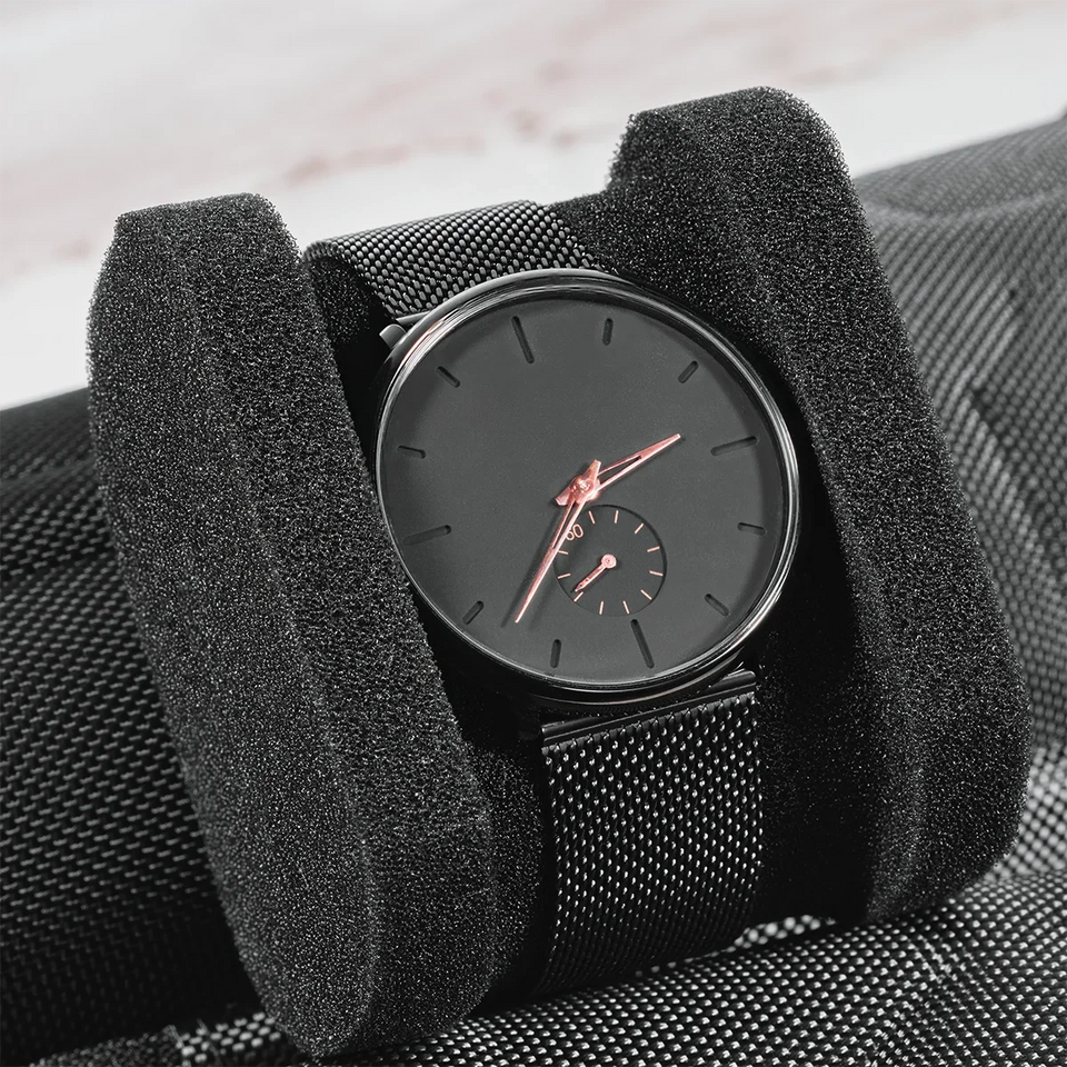Watch Box Organizer Watch Travel Case Portable Storage Watch Display Holder for Wristwatches and Smart Watches Men Women Gift