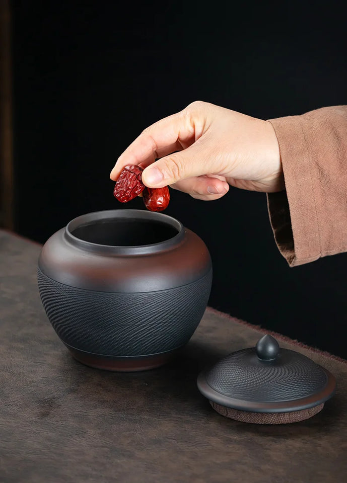 tea organizer Porcelain Purple pottery tea can Sealed moisture-proof jar ceramic purple clay awaken tea jar Pu erh storage jars