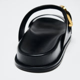 Summer New Women's Flat Bot Sandals Bla with Bule Detail Casual Thi Heel Metal Bule Slippers Faionable Casual oes