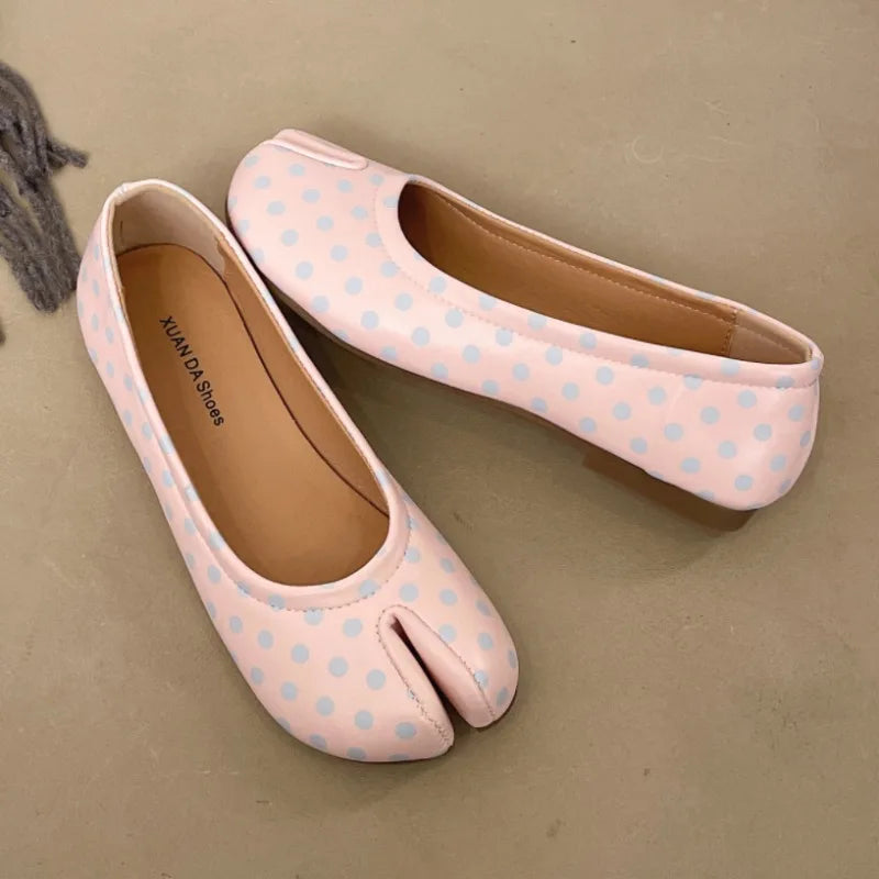 New Korean Style Women's Split-Toe Loafers Shallow Cut Ballet Flat Slip-Ons with Comfortable Mary Jane Spring/Autumn Tabis Shoes