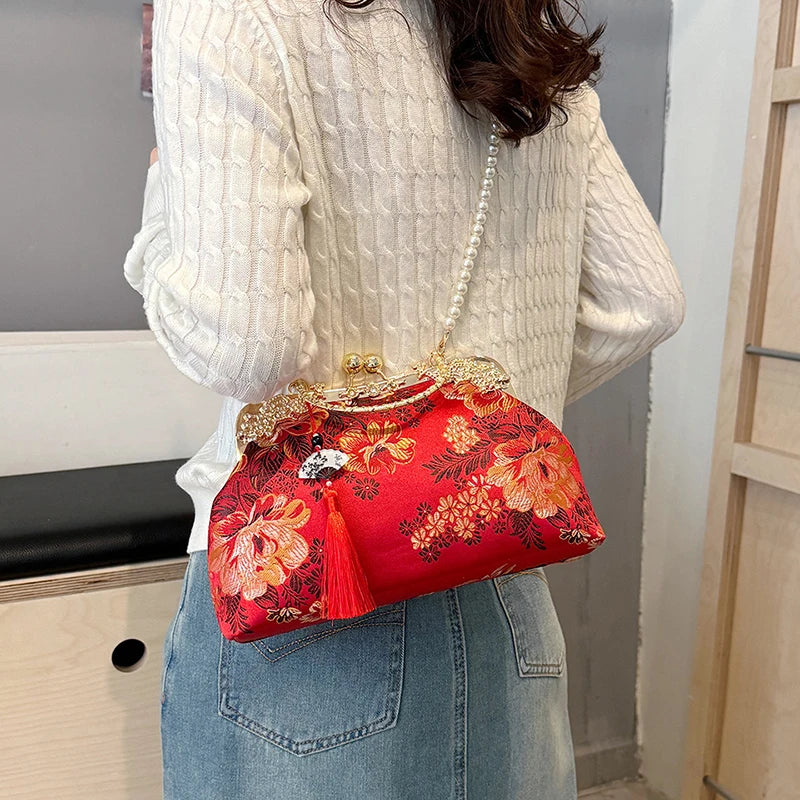 Chinese Style Embroidered Snap-button Shoulder Bags Cheongsam Traditional Exquisite Women's Handbag Red Bridal Pearl Wedding Bag