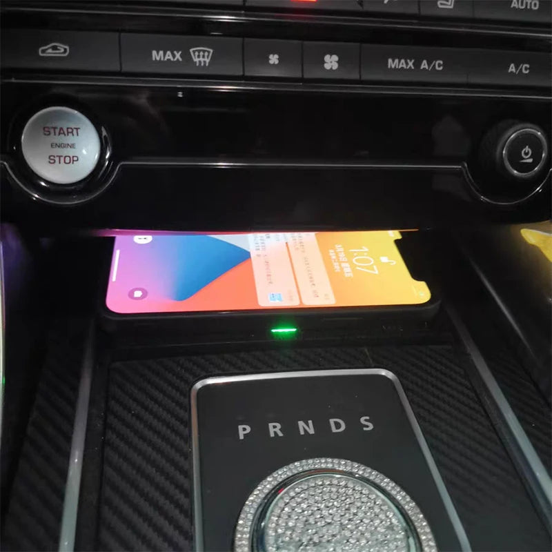 Car wireless charger 15w mobile phone charger charging pad charging holder for Jaguar XE XF XFL F-Pace 2016 2017 2018 2019