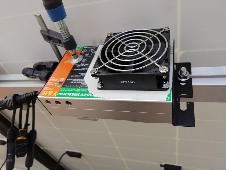 Y&H Solar Grid Tie Micro Inverter 700W 600W 500W 350W 300W MPPT  Input DC26V-60V PV Output AC110V/240V Home Solar On Grid System