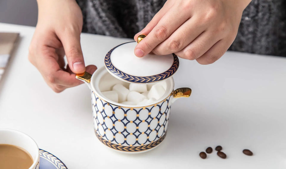 Nordic Ins Bone China Coffee Cup Golden Handle Coffee Pot Ceramic High Grade Milk Tea Pot Creative Afternoon Tea Black Tea Cup