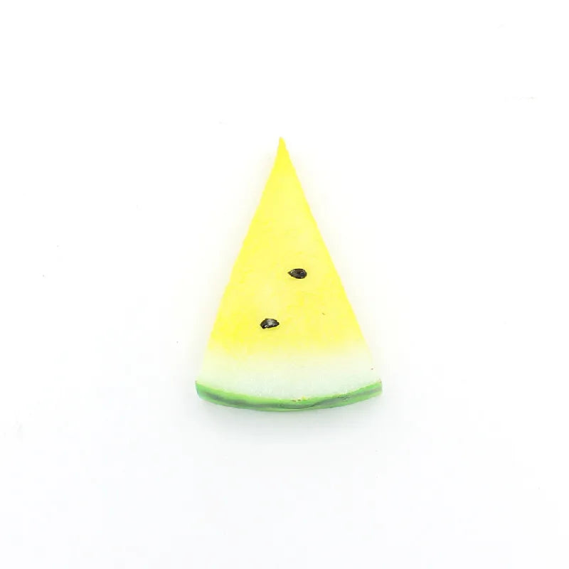 Simulated watermelon skin, fake watermelon slices, fake fruit slices, food, food model, restaurant, restaurant decoration, shoot