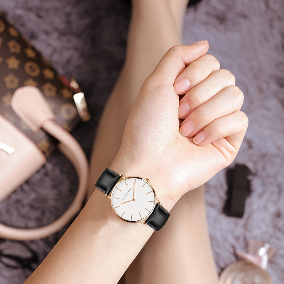 1 Set Women Leather Watches Minimalist Style 6.9mm Ultra Thin Dial Black Gift Box Adjuster Spare Strap Women's Dress Wristwatch