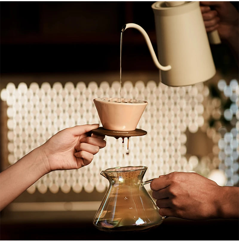 MHW-3BOMBER Meteor Dripper 1-2 Cups Pour Over Coffee Dripper With Wooden Base Ceramics Coffee Dripper For Manual Brew Barista
