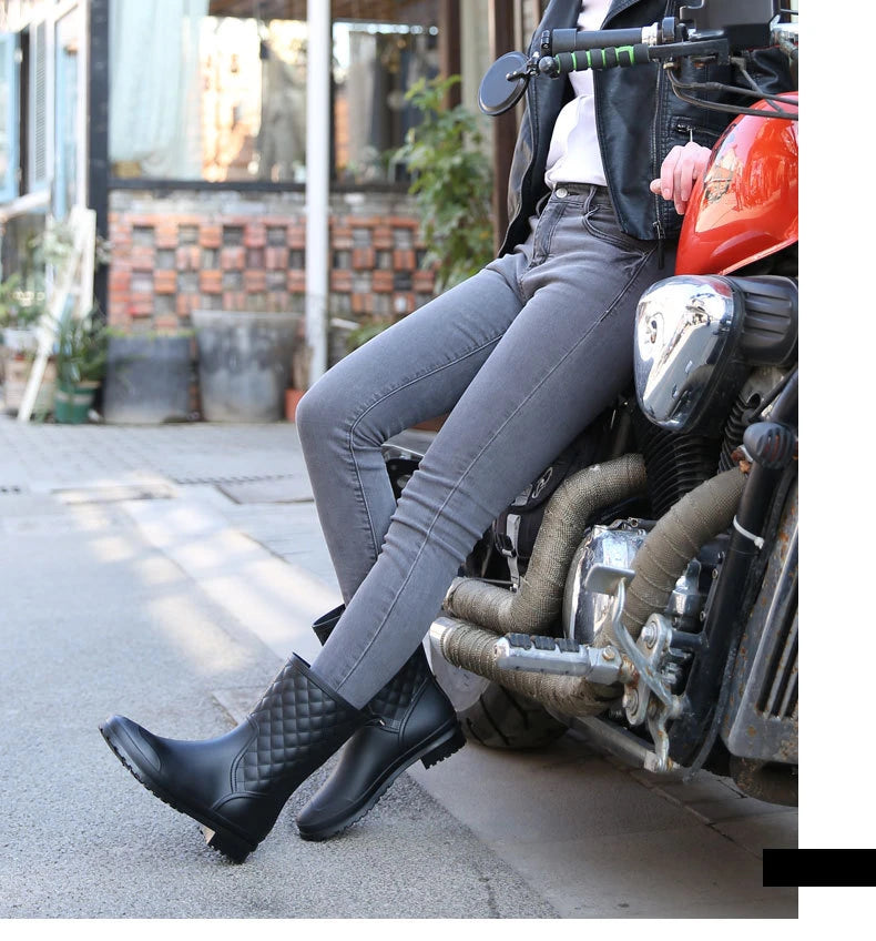 2025 New Women Rain Boots Fashion Non-Slip Women Boots Plaid Casual Rubber Shoes Comfor Wear-resistant Women's Waterproof Shoes