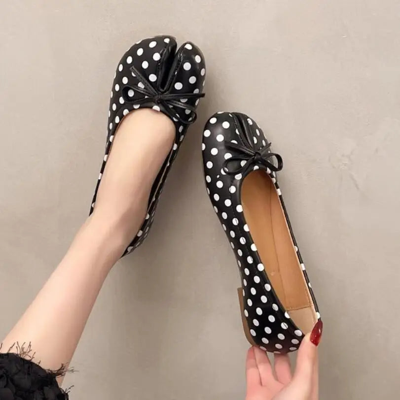New Korean Style Women's Split-Toe Loafers Shallow Cut Ballet Flat Slip-Ons with Comfortable Mary Jane Spring/Autumn Tabis Shoes