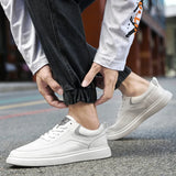 Genuine Leather Men Skateboard Shoes Youth Sneakers Designer Brand Vulcanize Footwear Fashion Male Casual Shoes New Trend Flats