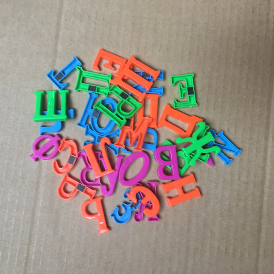 Colorful and Odorless Magnetic Letters in 4cm Uppercase Russian Alphabet for Infant Early Education