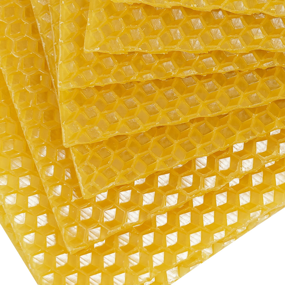30-Pack Natural Beeswax Hive Foundations Beekeeper's Starter Kit 7.68x16.34" Beekeeping Sheets for Increased Honey Production