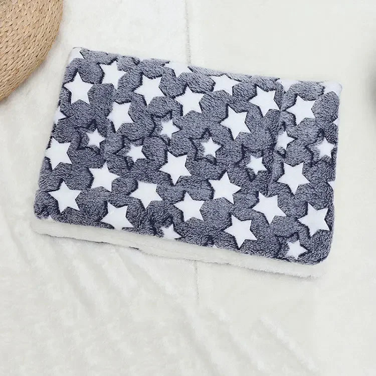 Four Seasons Universal Cat Litter Pet Mat Soft Cat and Dog Sleeping Mat Blanket Thickened Pet Mat Dog Kennel Non-slip Cushion