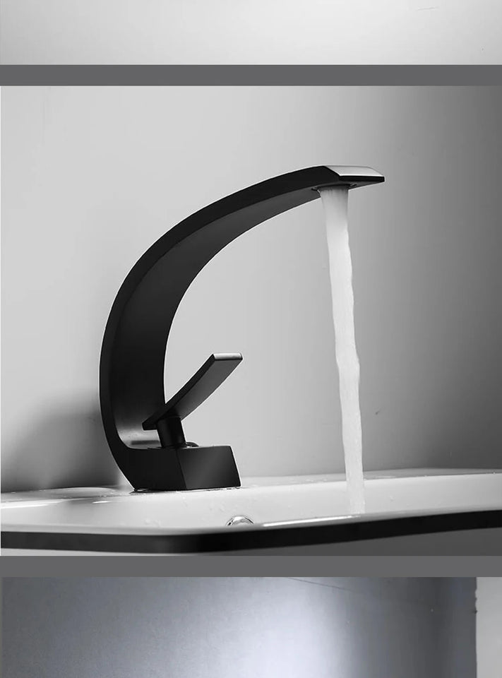 Basin Faucet Modern Bathroom Mixer Tap Black/chrome Wash basin Faucet Single Handle Hot and Cold Waterfall Faucet