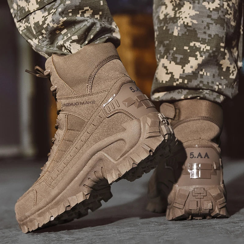2024 New Winter Work boots Men's Desert Tactical Boots Outdoor Hiking Shoes Men's Leather Desert Combat Ankle Boots Plus Size