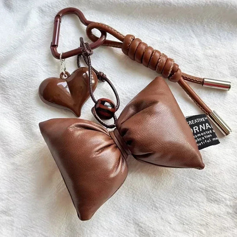 Vintage Brown Leather Bow Heart Pendant Fashion Tennis Keychain Braided Lanyard Key Ring Suitable for Women Bag Pendant