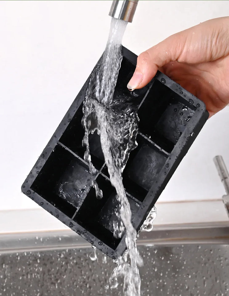Ice Cube Tray Silicone Ice Ball Freezer Mold Square Ice Cube Maker with Lid 4/6/8 Grids for Whiskey Cocktail Coffee Accessories