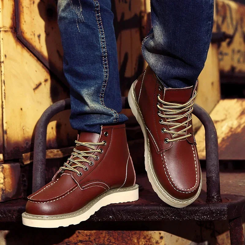 Winter Warm Men Boots Leather Mens Snow Boots with Fur Handmade Waterproof Male Ankle Boots No-slip High Top Male Work Shoes