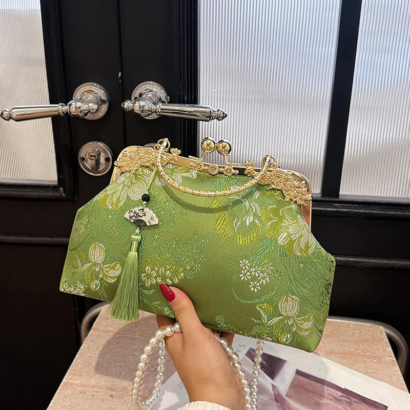 Chinese Style Embroidered Snap-button Shoulder Bags Cheongsam Traditional Exquisite Women's Handbag Red Bridal Pearl Wedding Bag