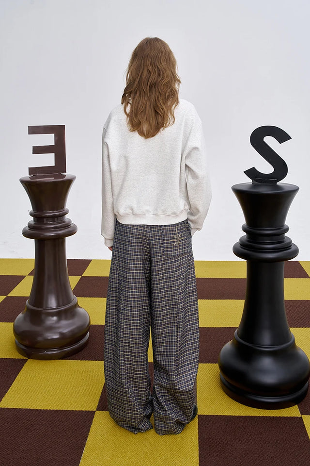 ELFSACK 2025 Winter New Arrivals Casual Loose Embroidered Plaid Long Pants For Woman