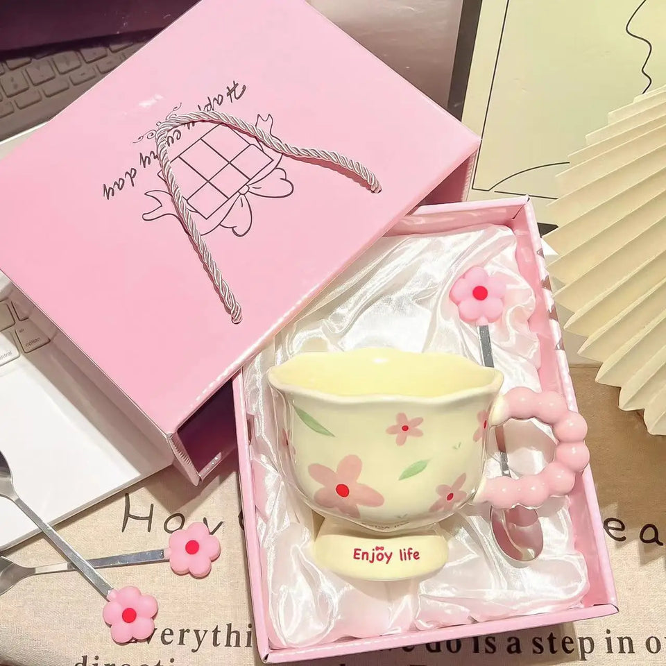Girls Souvenir Coffee Mug Household Ceramic Cup High Quality Cup Mugs Coffee Miilk Cups Water Cup Birthday Gift Creative Flower